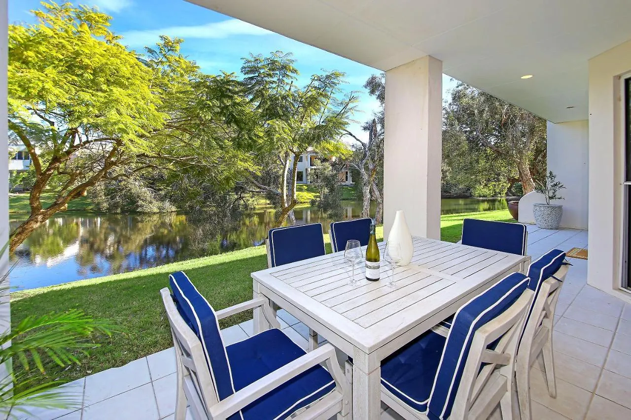 Luxury Lakeside Villa Yaroomba 澳大利亚